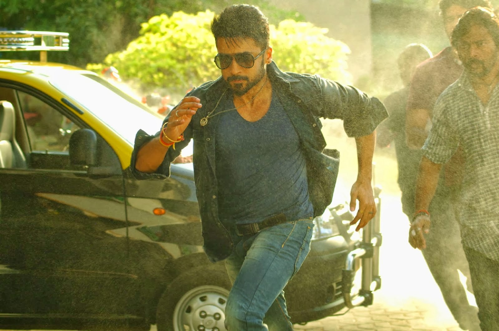 Anjaan (2014) Movie FirstLook Images Photos Gallery In HD - Actor Surya