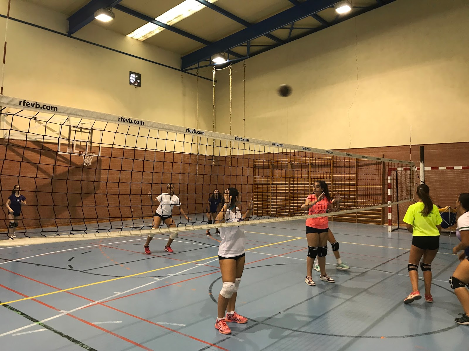 CLUB VILLANOVENSE VOLEIBOL ESCUELA VERANO VOLEIBOL