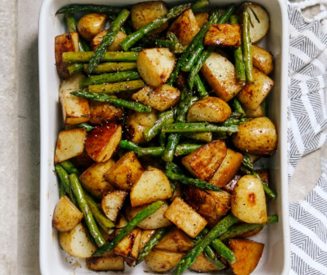 Balsamic Roasted Potatoes With Asparagus