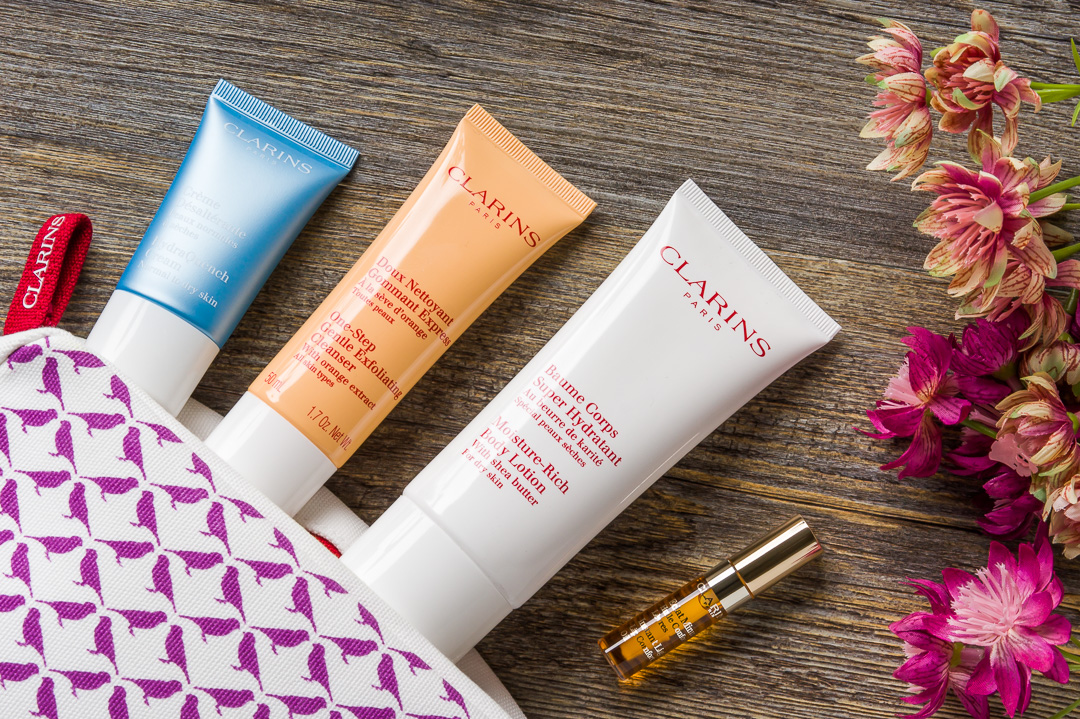 The Ultimate Clarins Gift With Purchase at Debenhams!