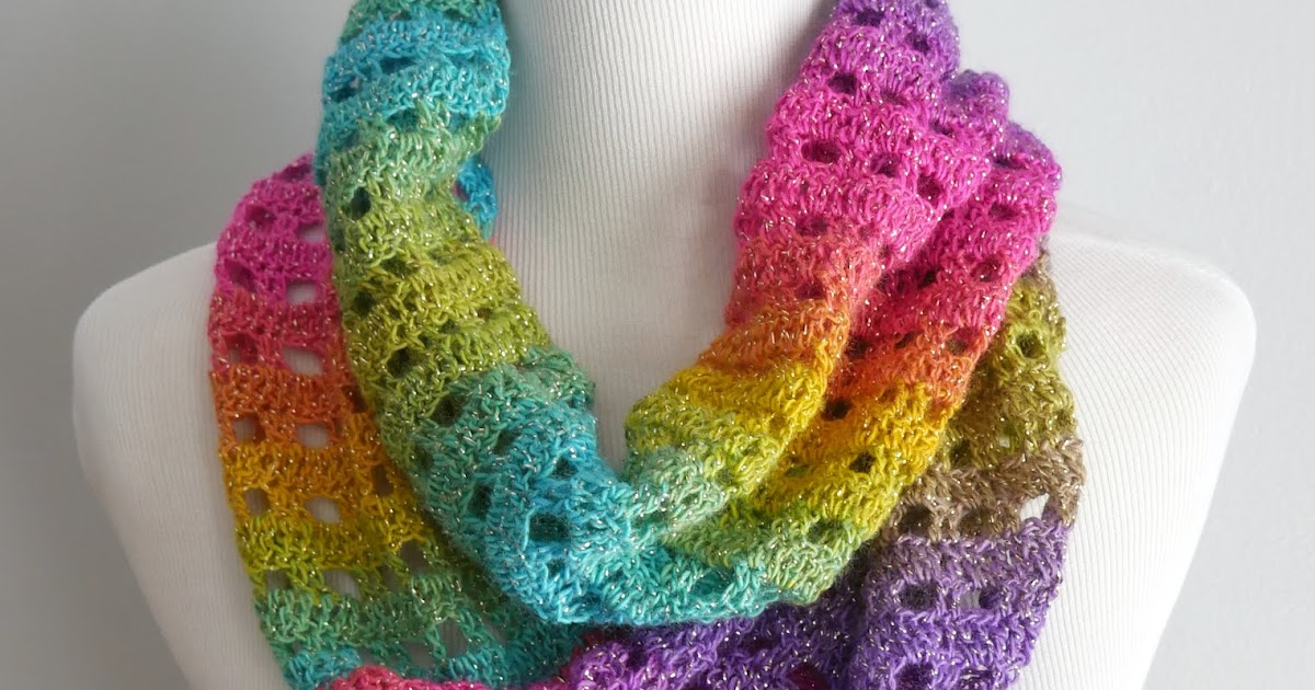 Across The Universe Cowl, Free Crochet Pattern + Video Fiber Flux
