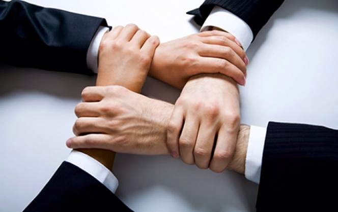 6 Tips para hacer buen networking y crear relaciones sólidas 6 Tips para hacer buen networking y crear relaciones sólidas
