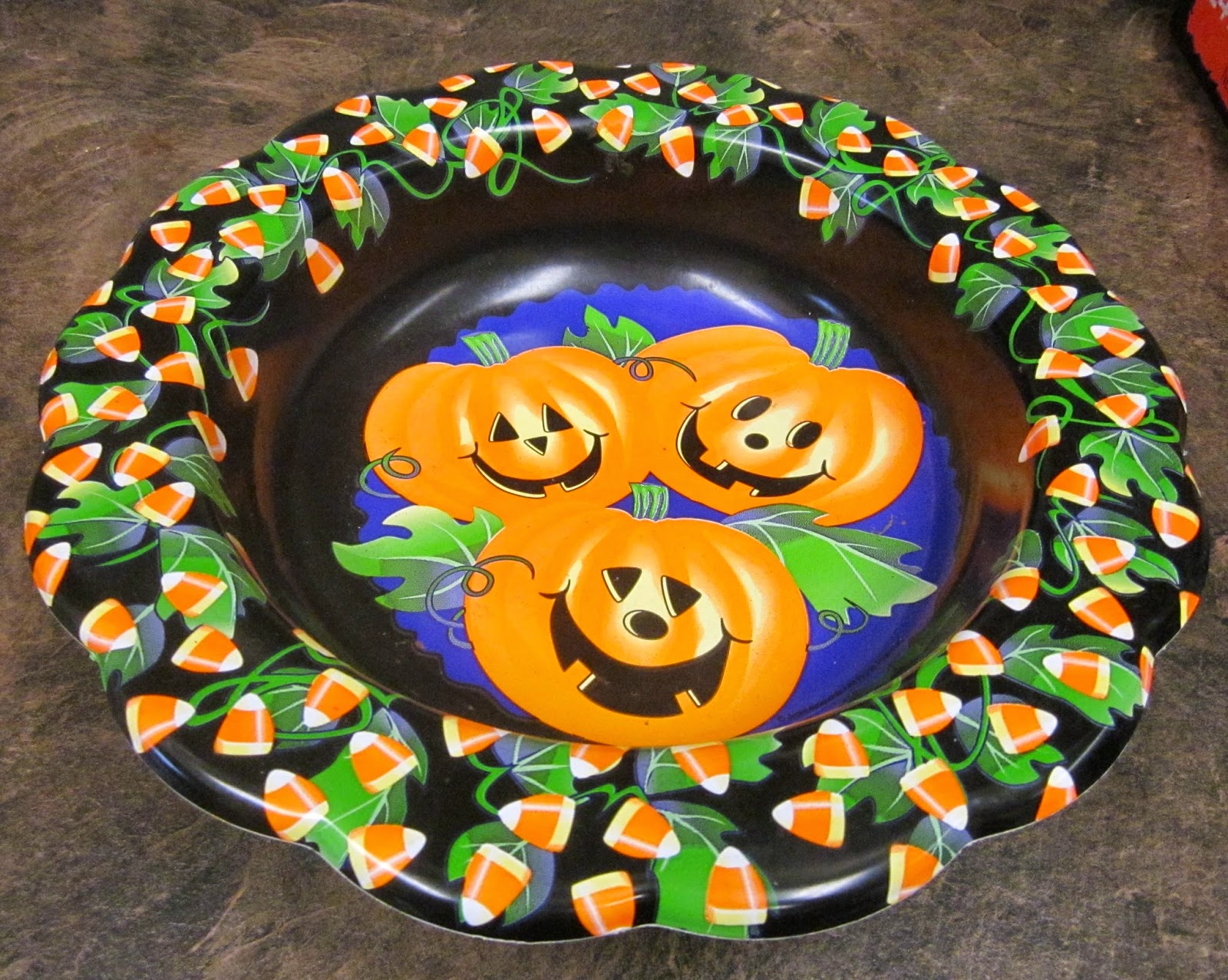 Halloween Trick or Treat Bowls