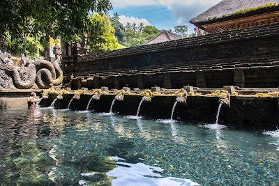 Gambar Pura Tirta Empul