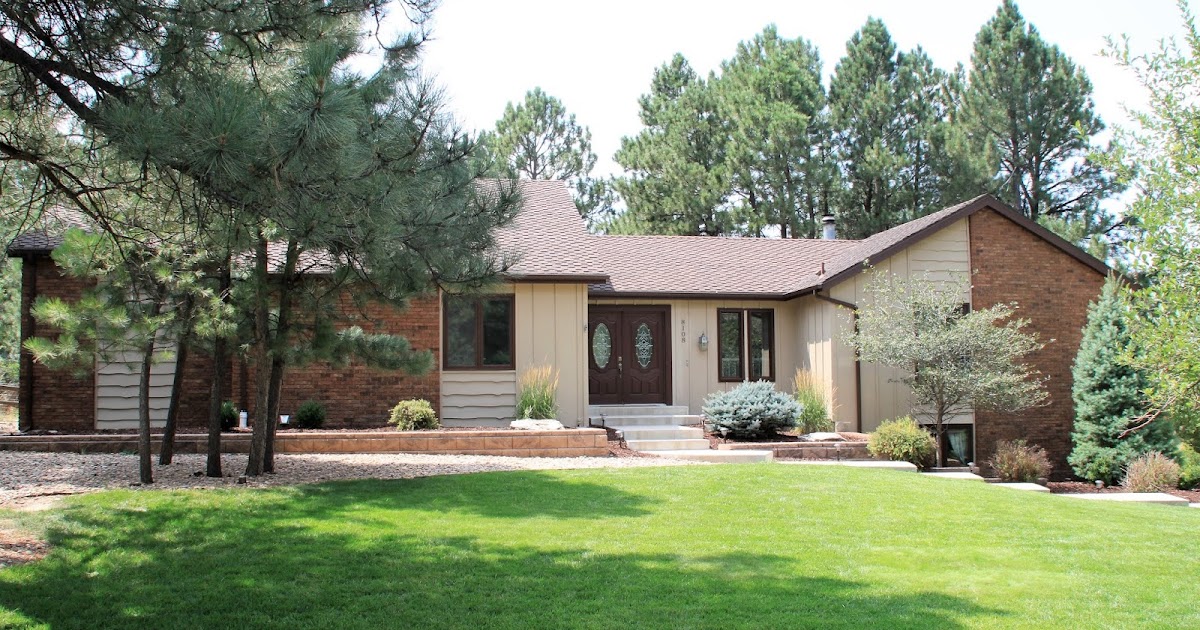 Upload A Picture Of Your House And Change The Colors - You have to