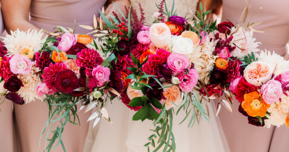 How to Save Money on Wedding Flowers Little Flower Hut budakvanilla's