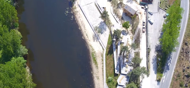 Vista Aérea dos passadiços da Praia do Rabaçal Vista Aérea dos passadiços da Praia do Rabaçal