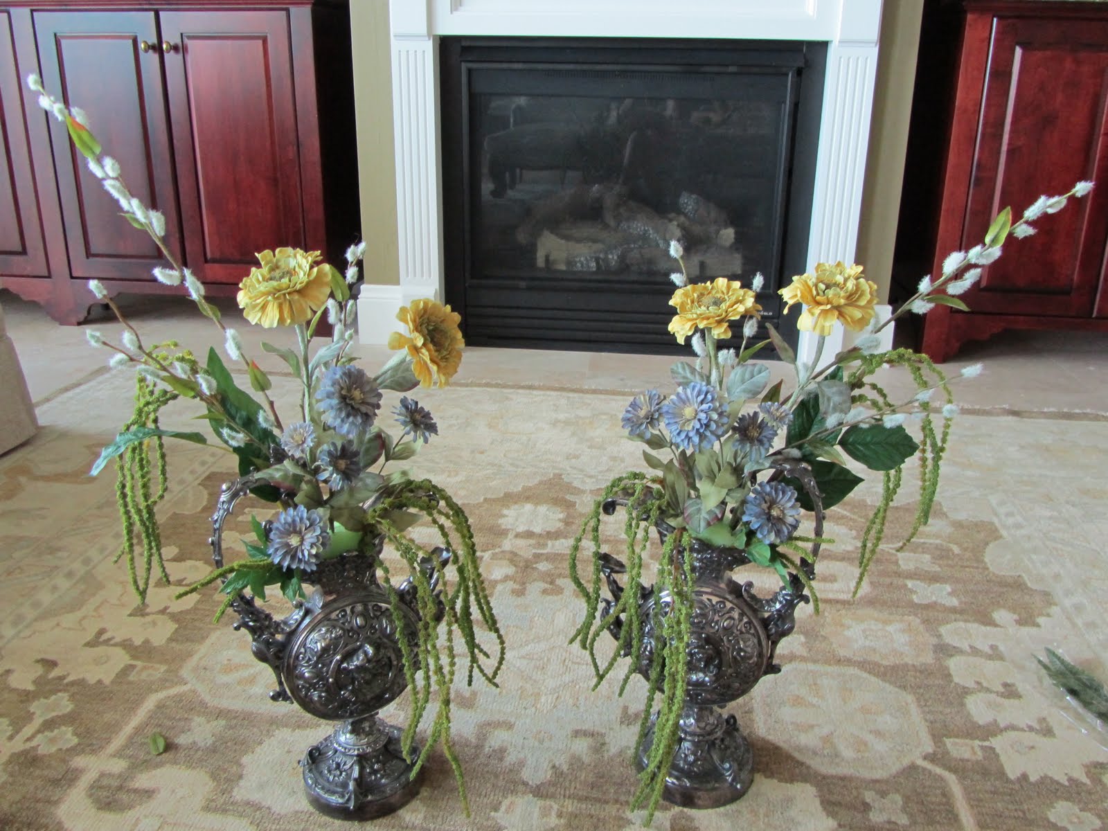 Connecting Pieces Victorian Flower Arrangement