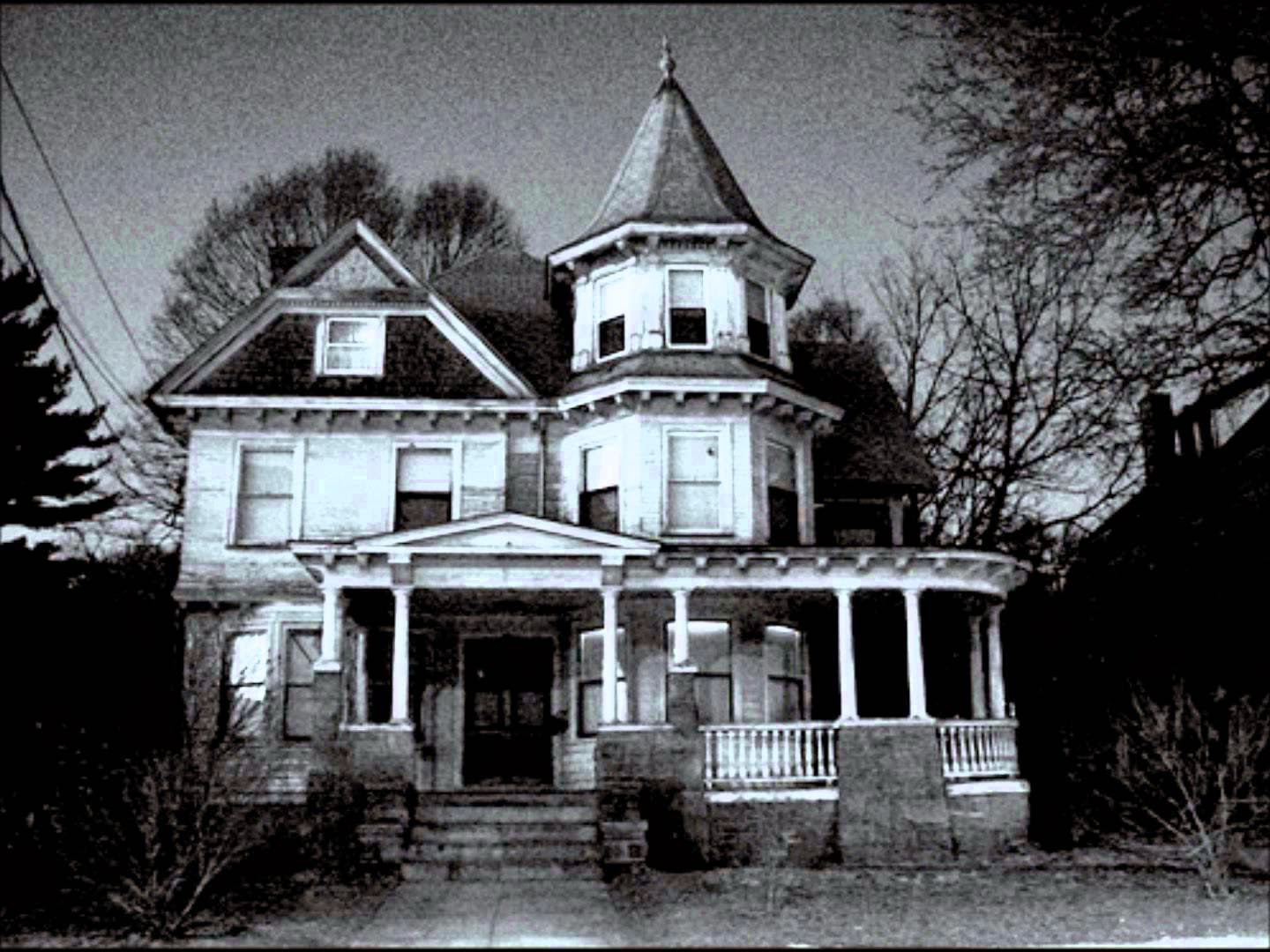 Scary horror house 2. Проклятый особняк штат Индиана. Дом с призраками в вомельсдорфе, Пенсильвания.