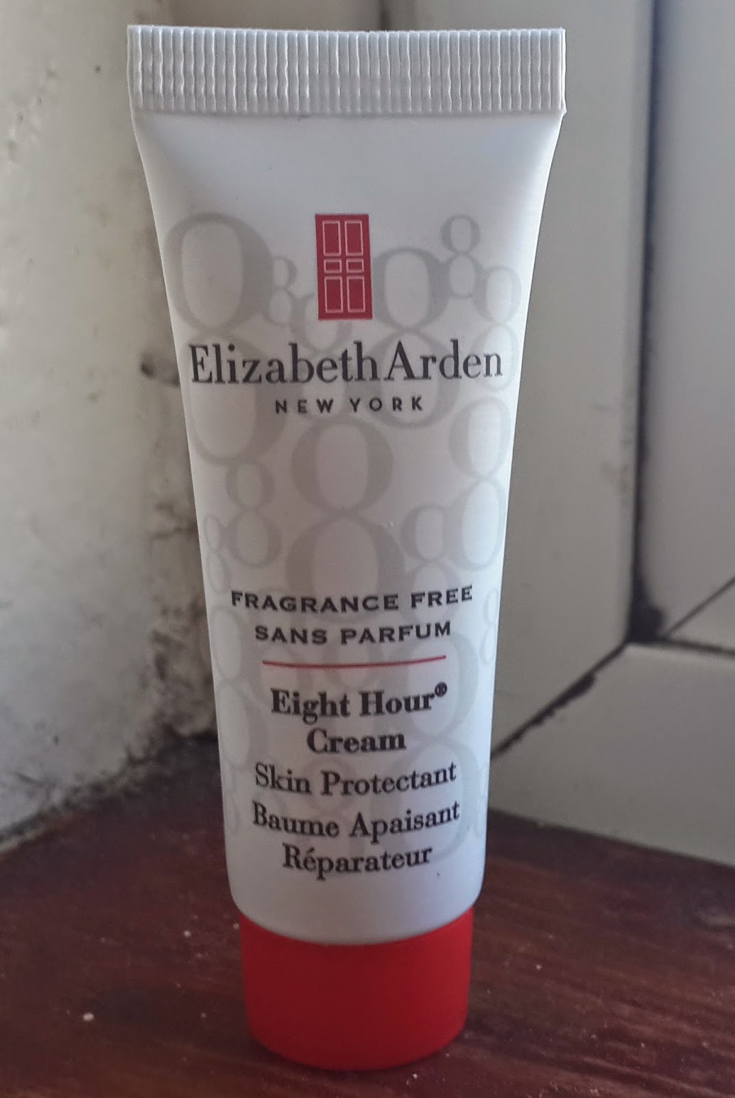 Elizabeth Arden 8 Hour Cream Skin Protectant Review