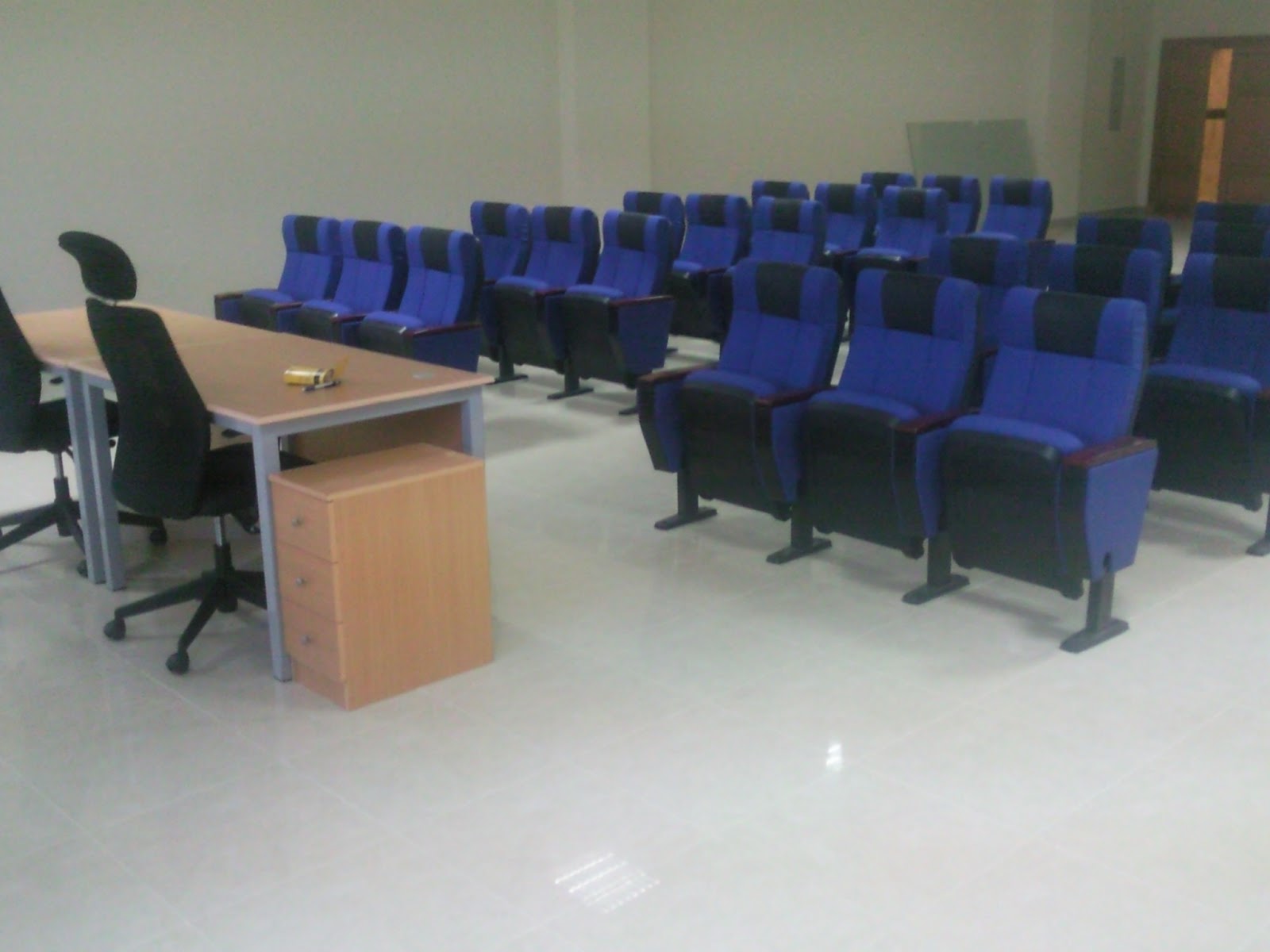 مركز اتصالات الحياة Life Contact Center الصور مركز اتصالات الحياة Life Contact Center الصور