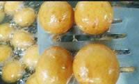Golden fried  gulab jamun balls for gulab jamun recipe