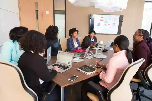 Best Tips for Keeping Employees or Staff Happy and Motivated Improve Workplace Efficiency