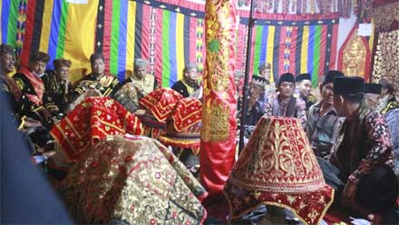 Suku Panyalai Nagari Paninggahan Acara Malewakan Gala Pusako Suku Panyalai Nagari Paninggahan Acara Malewakan Gala Pusako