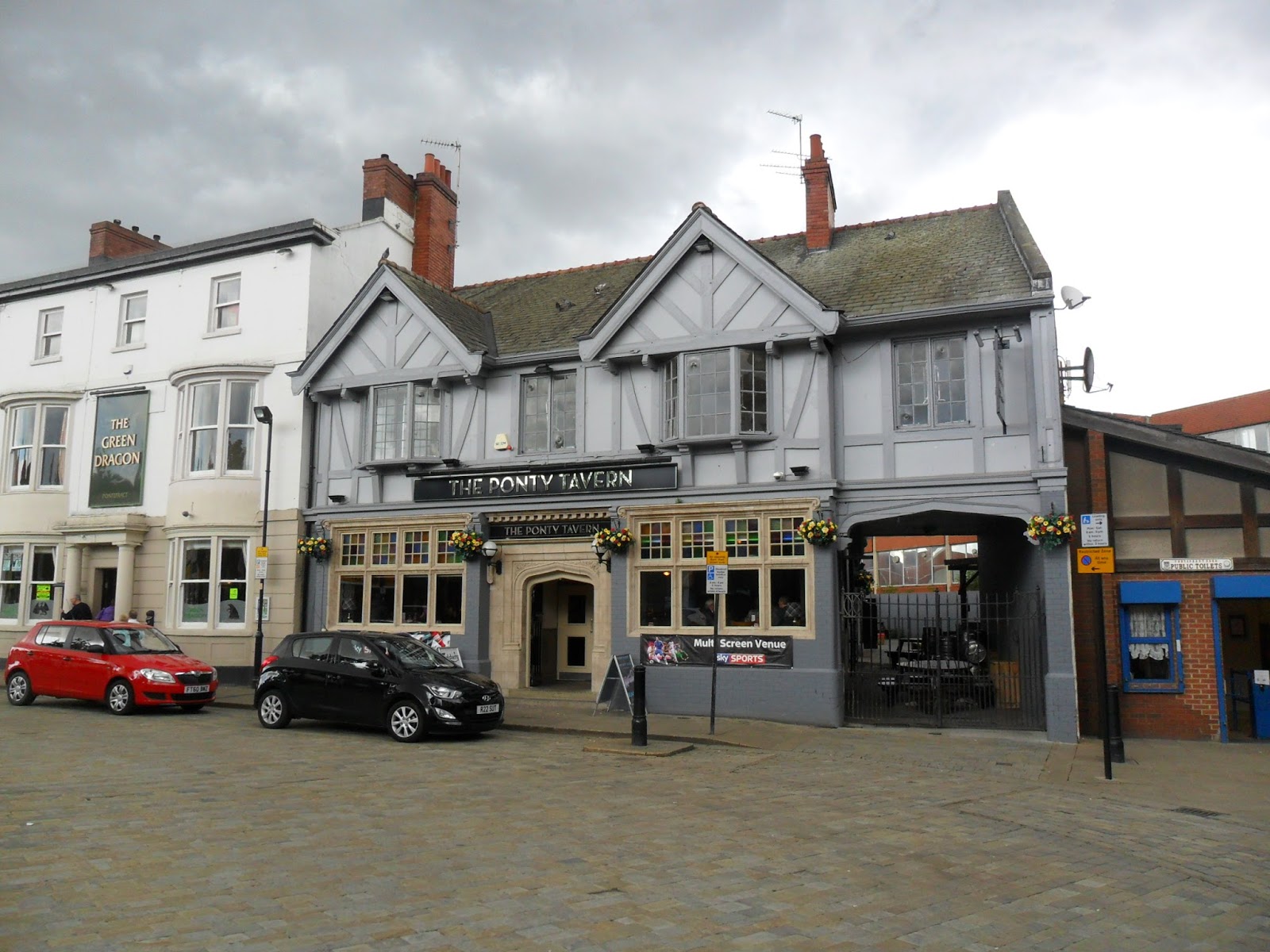 The Never Ending Pub Crawl Pontefract,Castleford plus a few in Leeds