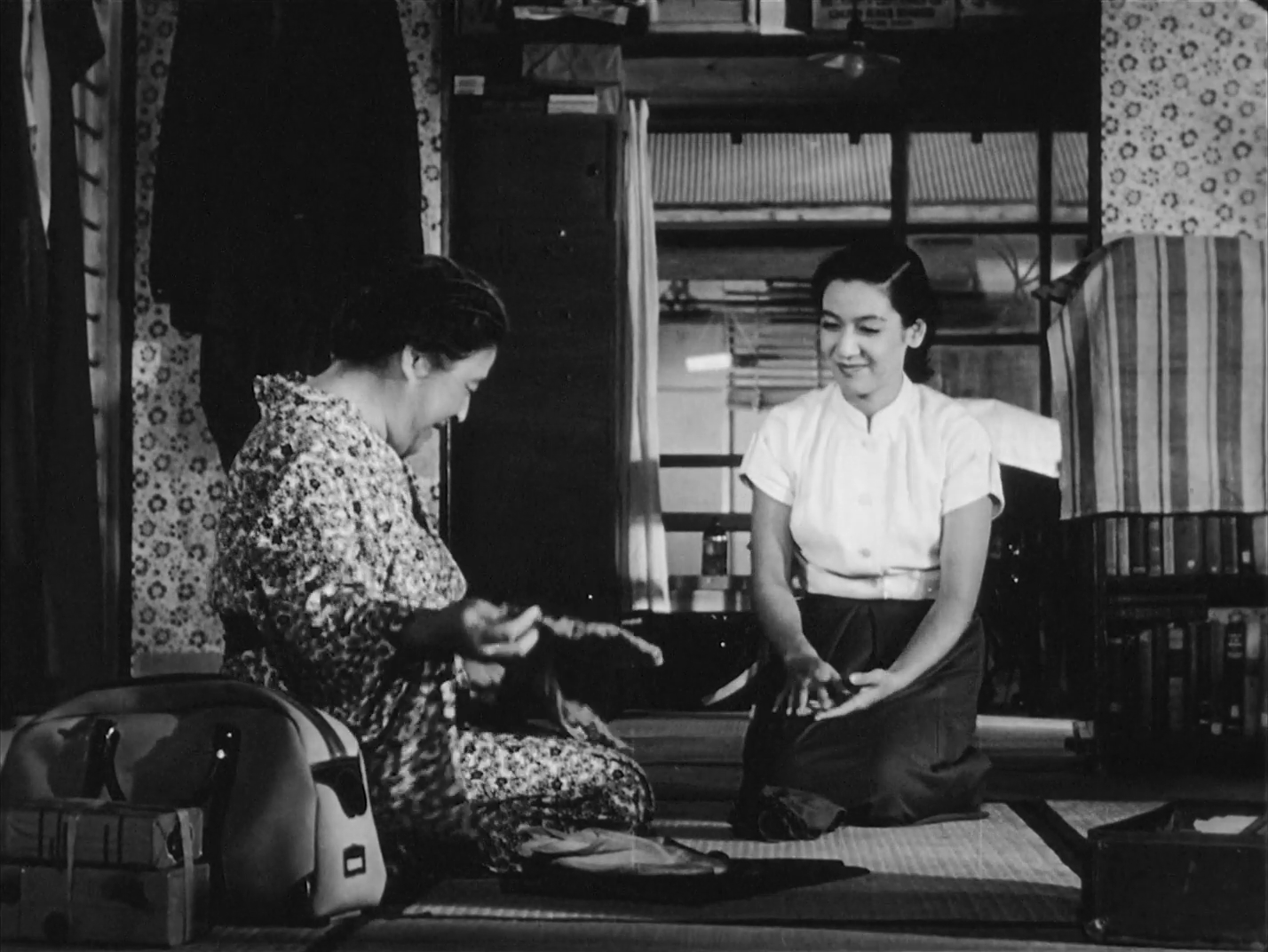 Cuentos de Tokio (1953) [BDRip/1080p][Esp/Jap Subt][Drama][4,72GB]         Vlcsnap-2021-08-28-13h56m37s747