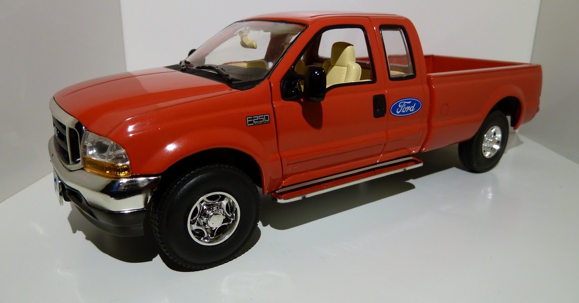 Modelli diecast 124 e dintorni Ford F250/F350 by Spec Cast