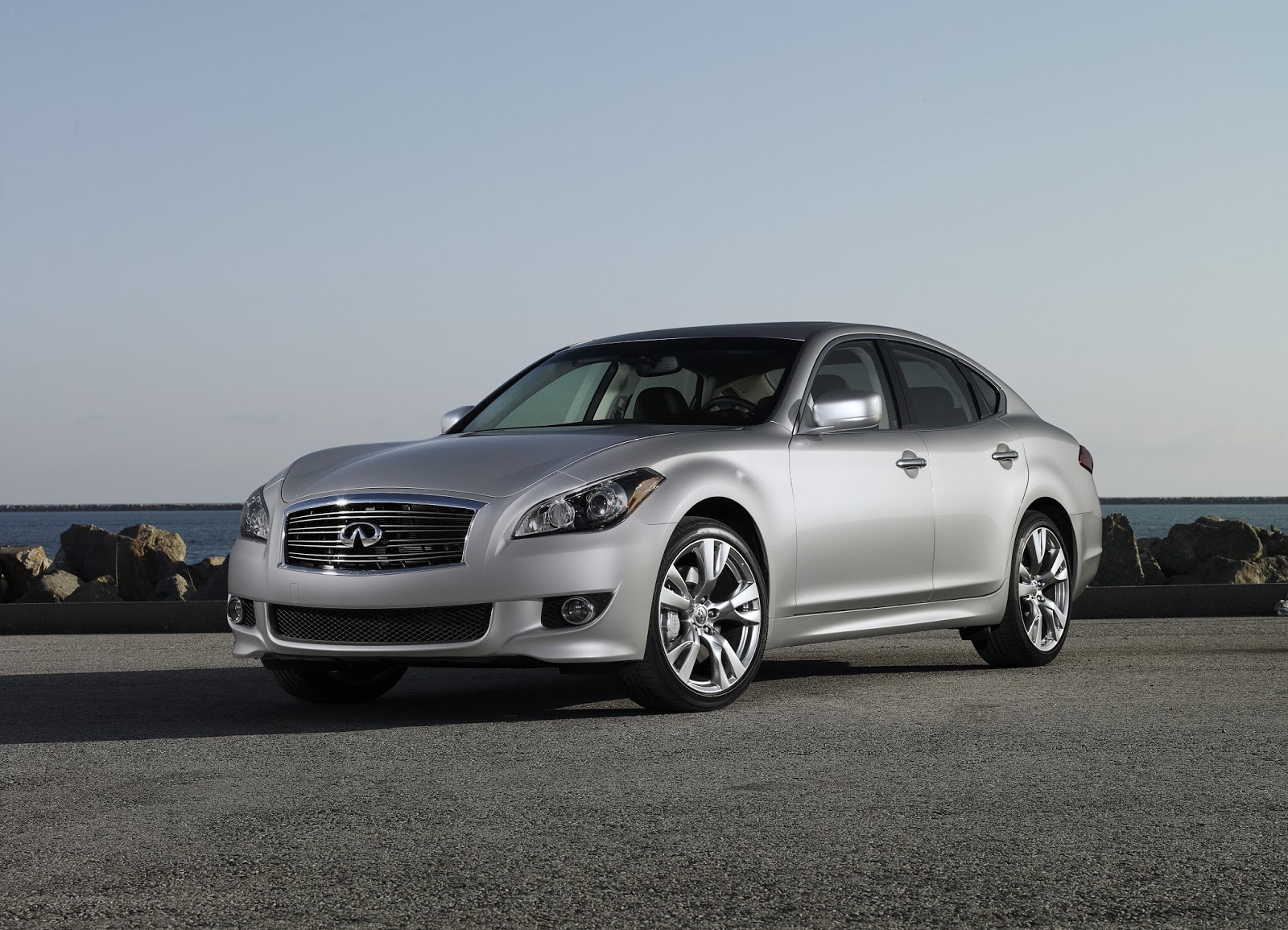 Auto Trends with JeffCars.com: Infiniti M56: The Brand's Performance