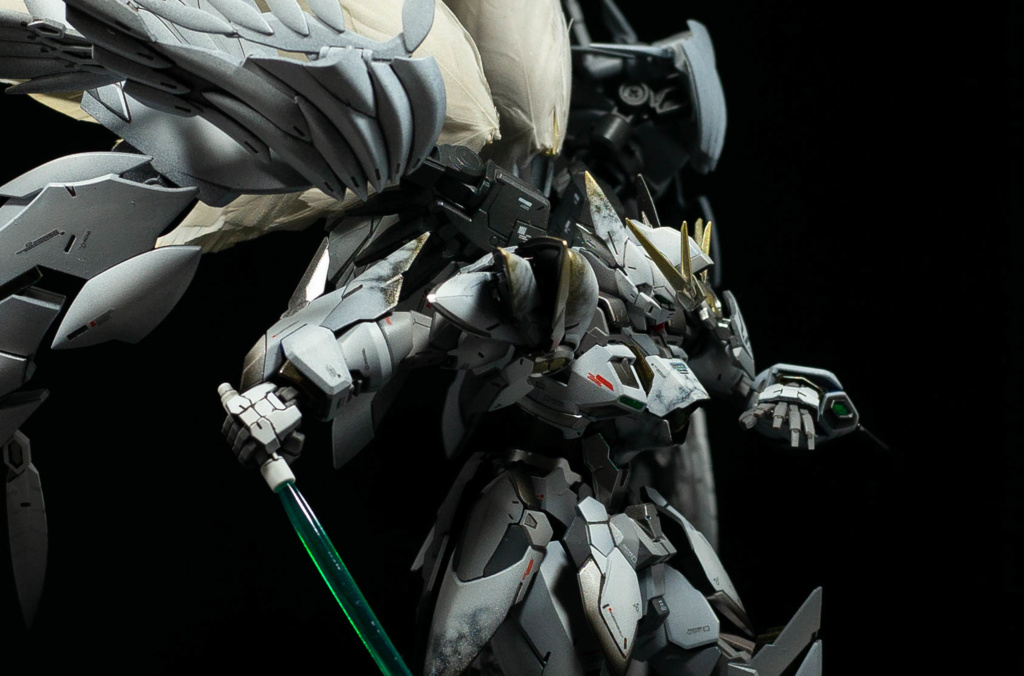 Custom Build: Hirm 1/100 Wing Gundam Zero Ew