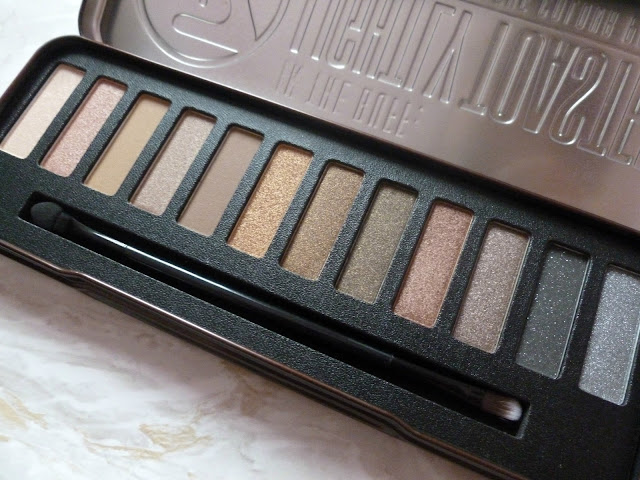 W7 In The Buff - Lightly Toasted Palette 