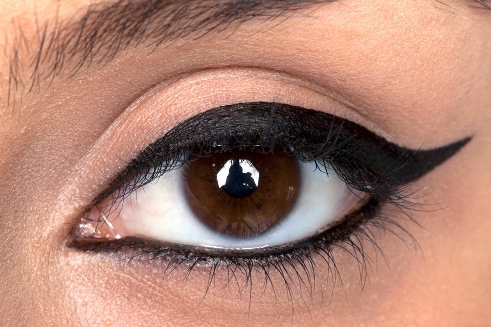 How to apply pencil eyeliner step by step pictures | Nail Art and
