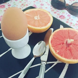 grapefruit and boiled egg diet breakfast