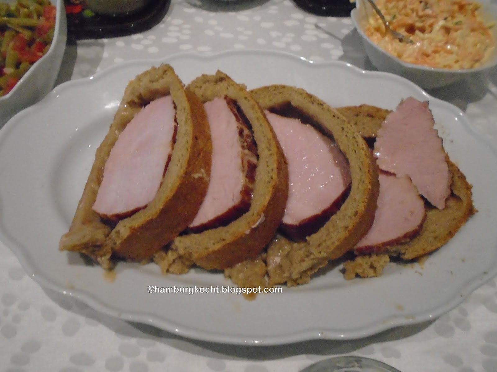 Hamburg kocht!: Das zweite #12von12-im-April-Rezept: Kassler im Brotteig Hamburg kocht!: Das zweite #12von12-im-April-Rezept: Kassler im Brotteig