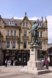 Robert Peel statue, Bury, Lancashire, local history