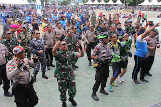 Dandim Batam Mengikuti Gowes Sinergitas TNI-Polri Bersama Pemerintah Dan Masyarakat.