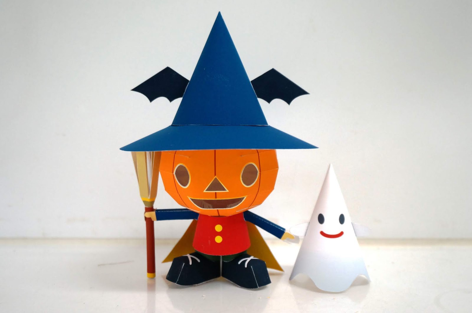 Something Good By Diy 手作りのステキな何か ペーパークラフト ハロウィンのかわいいかぼちゃの人形 製作記録 その３ 帽子 など製作