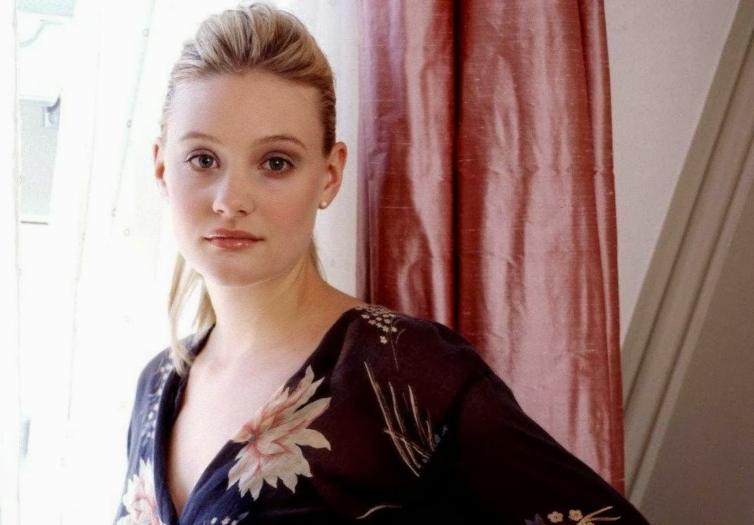 All 4u HD Wallpaper Free Download : Romola Garai Wallpapers Free Download