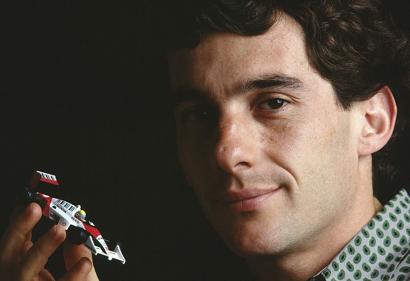 Ayrton Senna, The Man Who Believed He Had Seen God While Driving - He Had Donated 400 Million Dollars And Had 3 Million Fans In His Funeral Ayrton Senna, The Man Who Believed He Had Seen God While Driving - He Had Donated 400 Million Dollars And Had 3 Million Fans In His Funeral