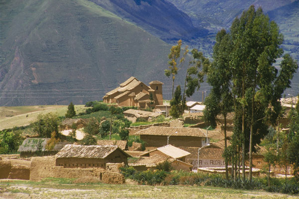 Maras Ciudad de las Portadas: Turismo en Maras
