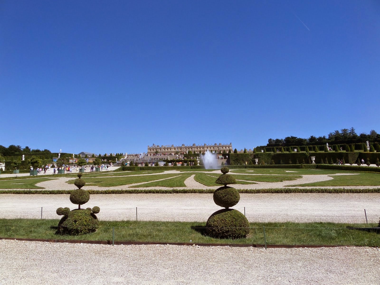 【風景を歩く】ベルサイユ宮殿の庭と有料秘園