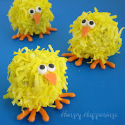 This is a super cute Easter chick cakeball recipe similar to the fuzzy . easter cake balls pops recipe chicks holiday edible crafts recipes 