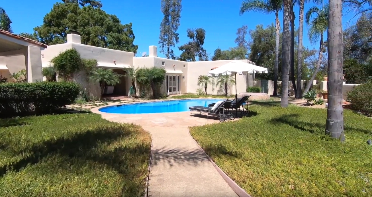 9 Photos vs. 6368 La Valle Plateada, Rancho Santa Fe, CA vs. Home Interior Design Tour