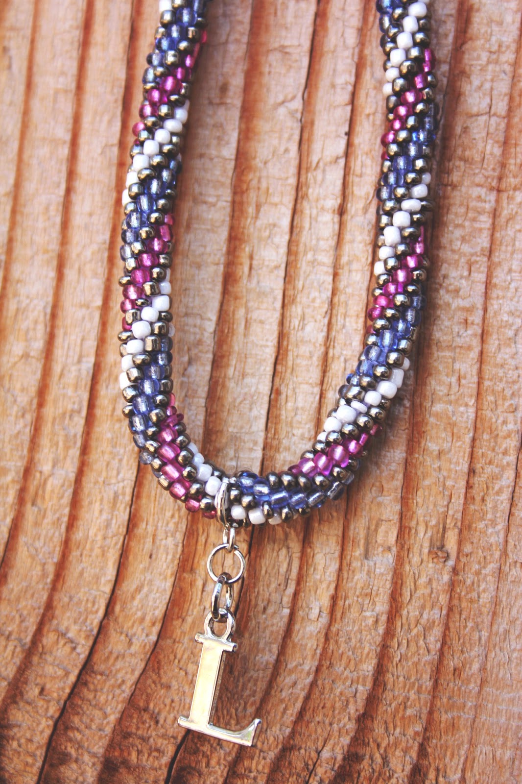 Beaded rope necklace Clearance