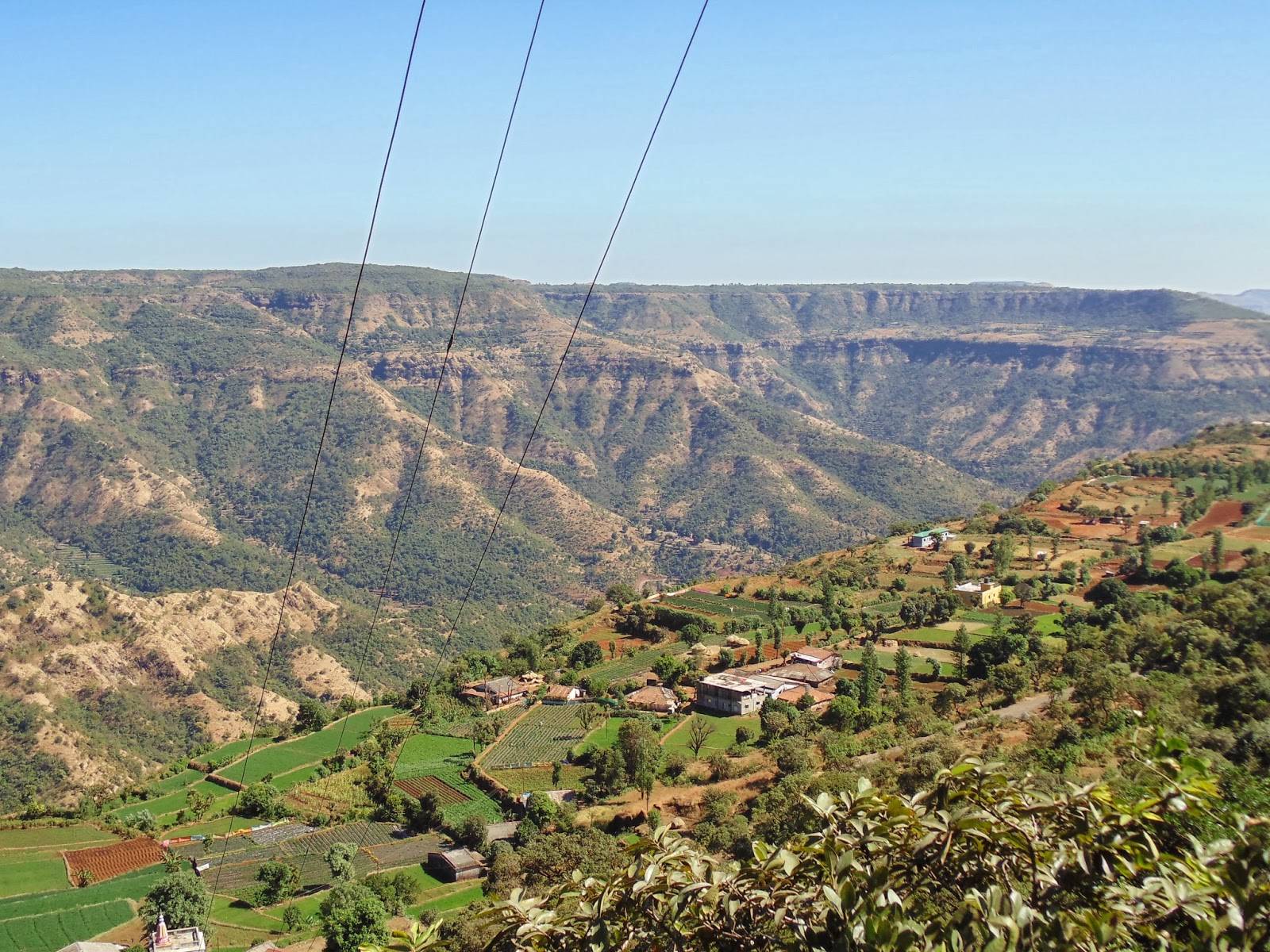 A short ride to tapola - Mini Kashmir of Maharashtra