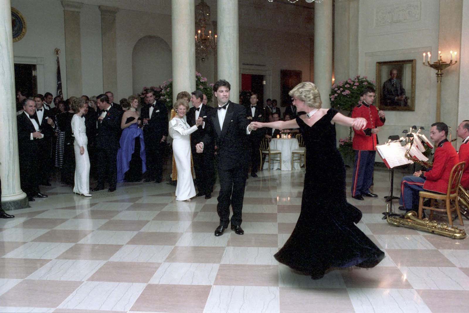 princess diana john travolta story pictures