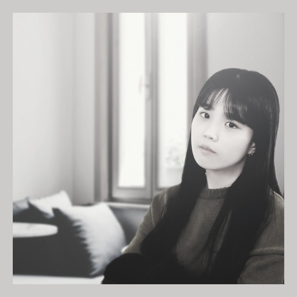 Ryu Ji Hyun  – 여자, 지현 – Single