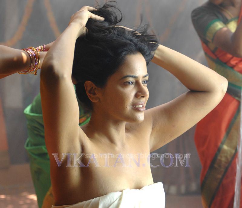Sameera+in+Vettai2.jpg