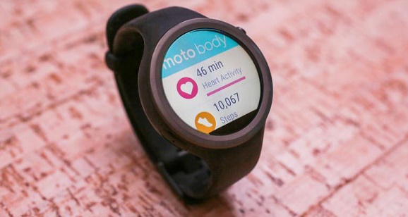7 Several opinions through working with the Moto 360 Activity (hands-on).