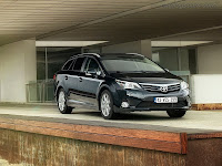 تويوتا افينسيس 2012