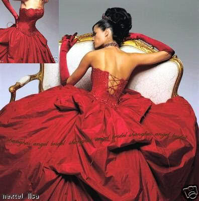 A red wedding gown can wow a crowd if worn with pride and elegance