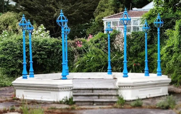 Bray to Greystones and More Dublin Day Trip: Broken blue gazebo in Sorrento Park near Dalkey Ireland