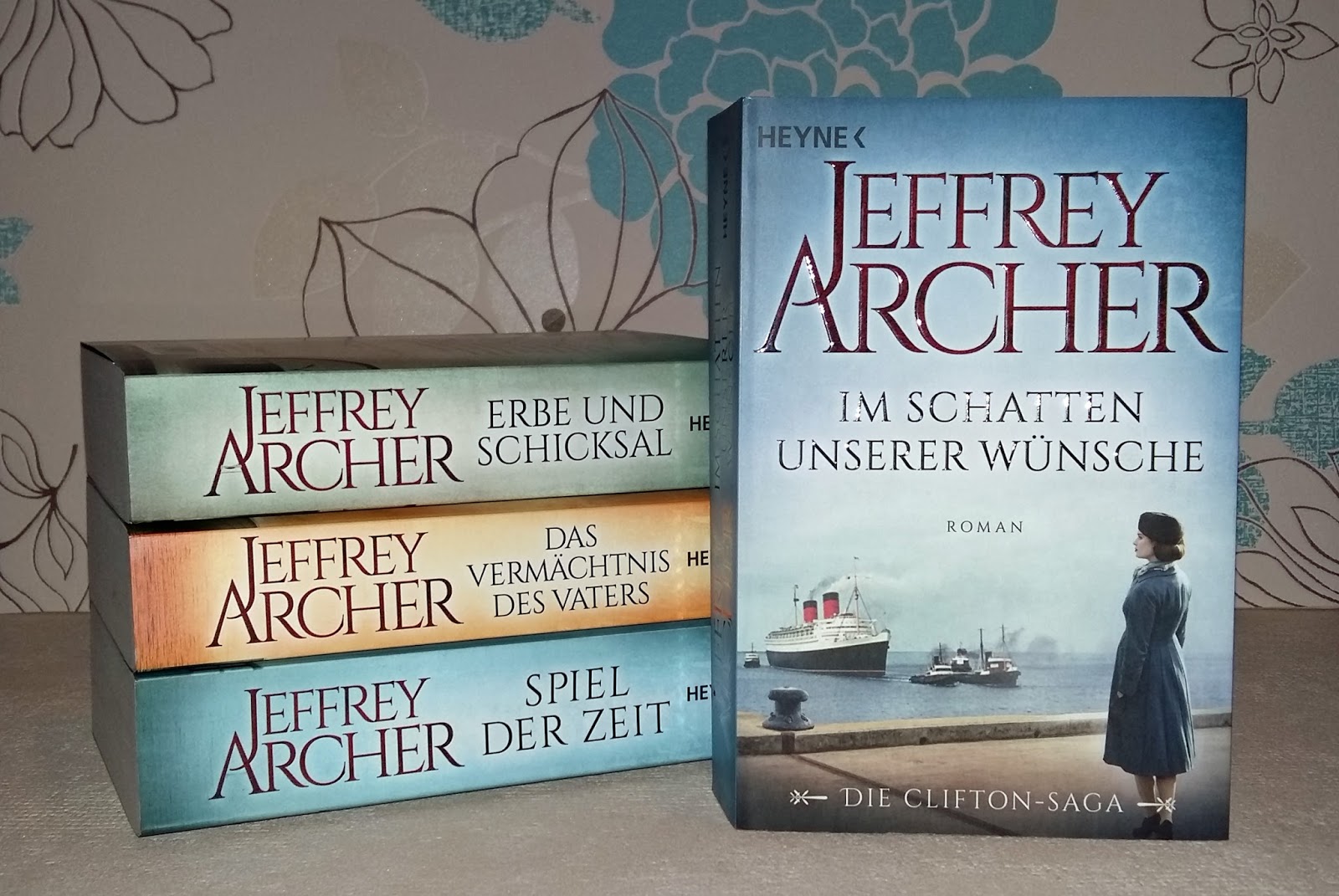 Juttas Werkstatt Objektgarten Sternzeichen Lowe