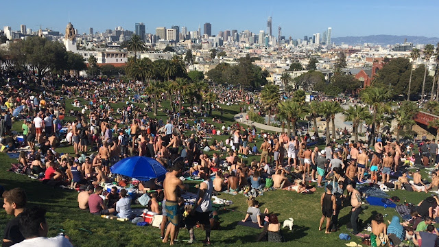 San Francisco's Dolores Park on a Sunday