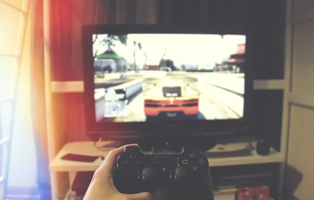 3 Ways to make money from playing games