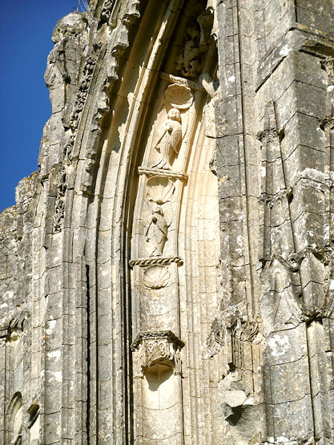 Seraphims on the entrance to the ruined church at Les Roches Tranchelions, Indre et Loire, France. Photo by Loire Valley Time Travel. Seraphims on the entrance to the ruined church at Les Roches Tranchelions, Indre et Loire, France. Photo by Loire Valley Time Travel.
