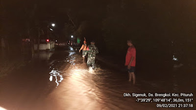 Hujan Satu Malam, Wilayah Purworejo Dilanda Banjir dan Pohon Tumbang
